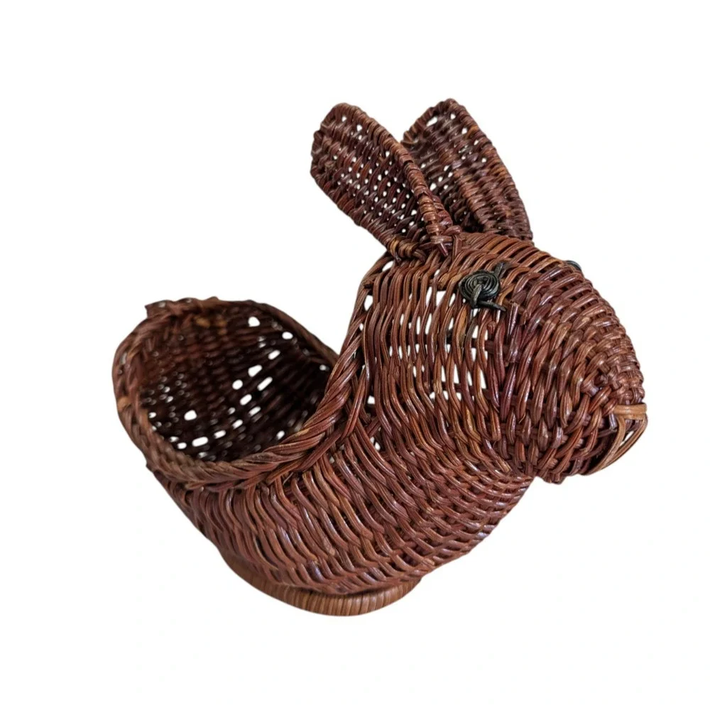 Vintage Avon Wicker Menagerie Rabbit Basket 1986 Brown Cottagecore Farm Holiday